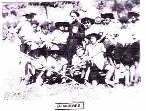 SCOUTS DE FRANCE 1ERE GROUPE BAYARD 1948 1954 N0074